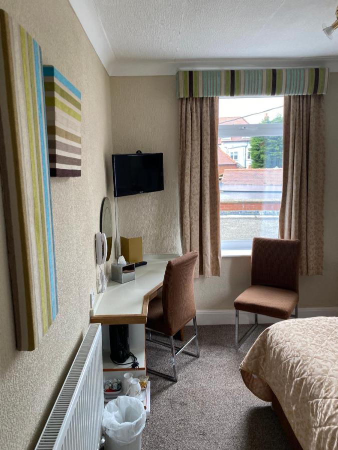 Park Manor Hotel Scarborough